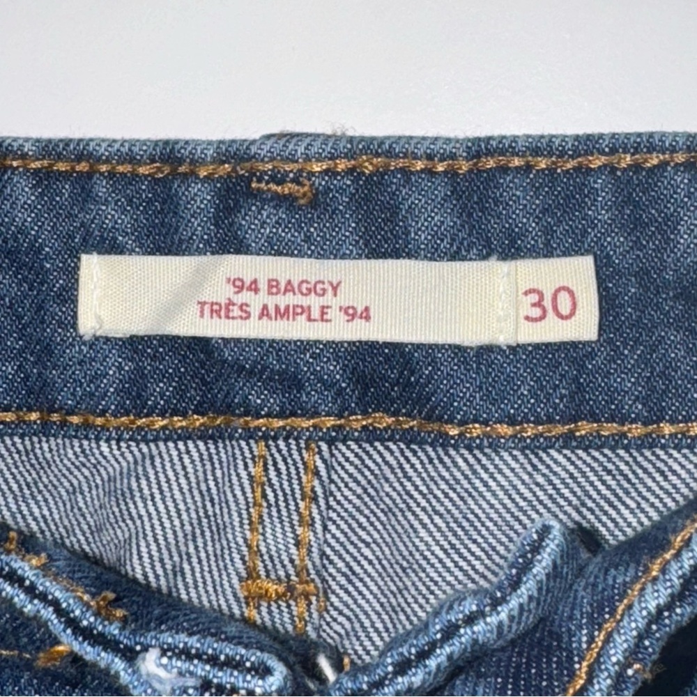 Levis Levi's Women's '94 Baggy Mid Rise Vintage Fit Straight Leg Cargo Jeans, 30 - Picture 10 of 15